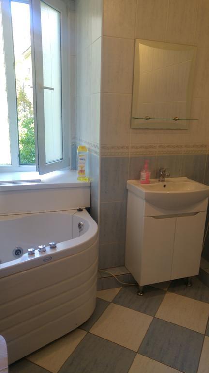 Apartement Kruglouniversitetska 2/1 Kiev Rom bilde
